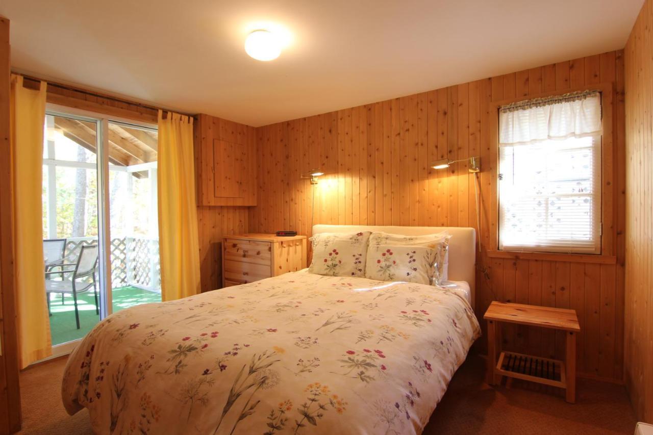 Birch Cliff Lodge On Baptiste Lake Highland Grove Eksteriør bilde